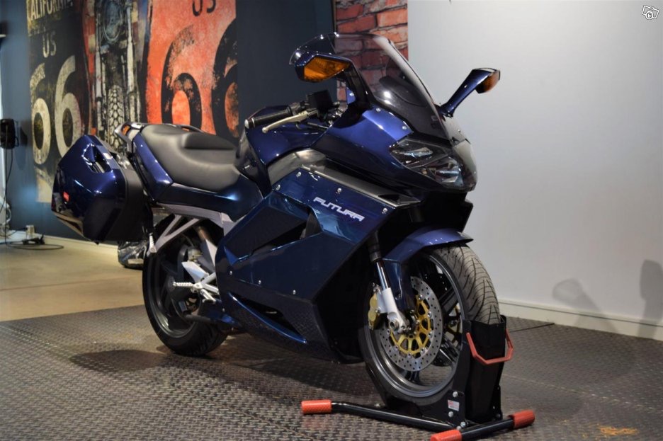 Aprilia RTS 1000 Futura